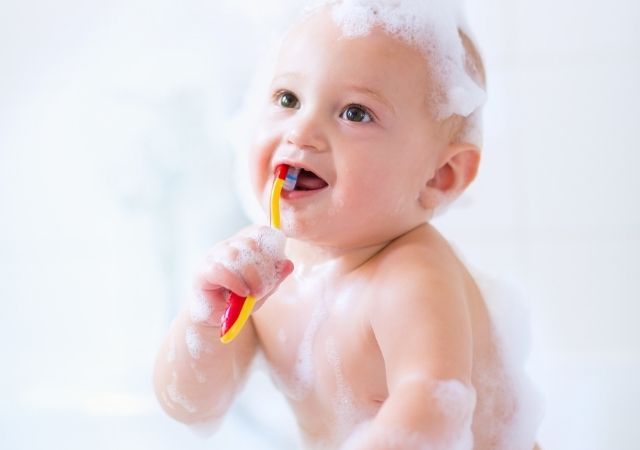 Bebekler En Erken Kaç Aylıkken Diş Çıkarır?