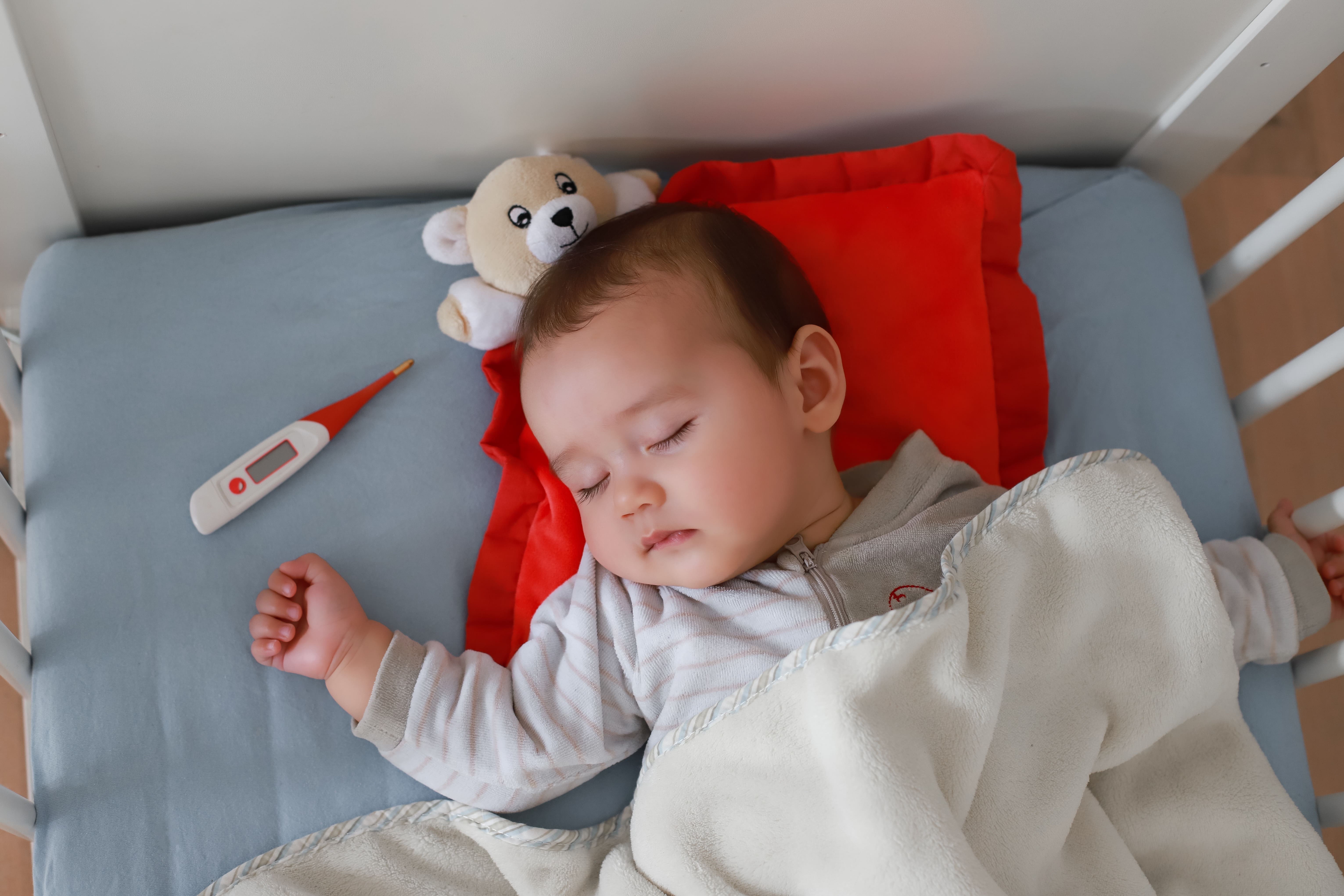Bebeklerde Uyku Düzeni Nasıl Oluşturulur?